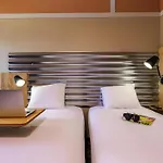 Ibis Styles Centre Prefecture Бобиньи