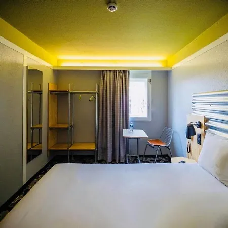 Ibis Styles Centre Préfecture Hotel 3*