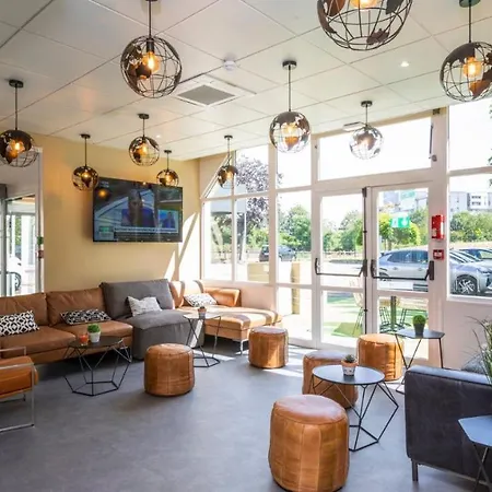 Ibis Styles Centre Prefecture 3*