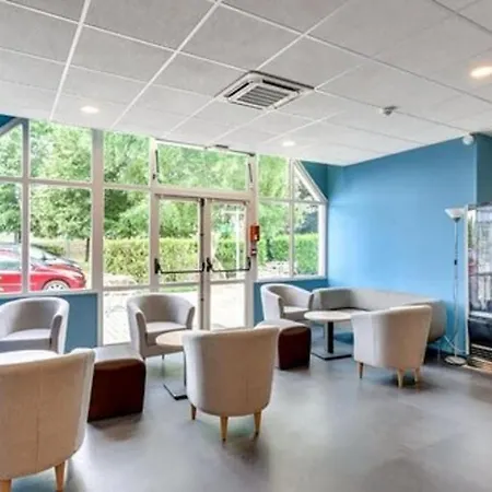 Отель Ibis Styles Centre Prefecture
