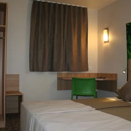 Ibis Styles Centre Prefecture 3* Μπομπινί