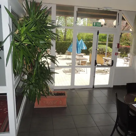Ibis Styles Centre Prefecture Ξενοδοχείο 3*