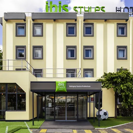 Ibis Styles Centre Prefecture 3*
