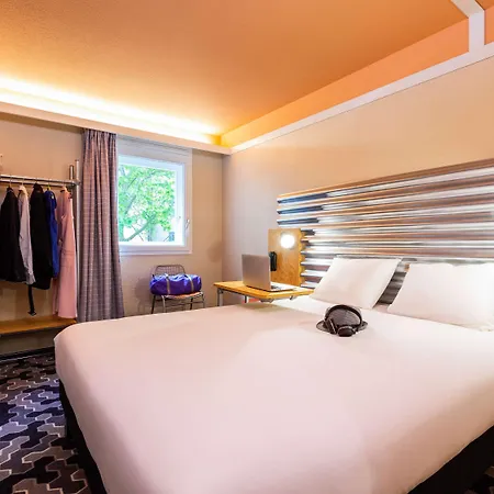 Hotel Ibis Styles Centre Prefecture 3*