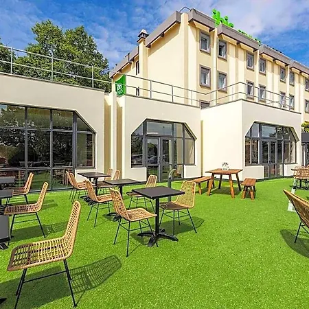Ibis Styles Centre Prefecture 3* Μπομπινί