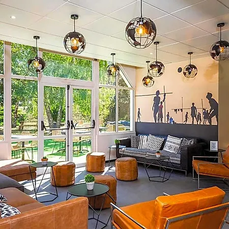 Ibis Styles Centre Prefecture 3*