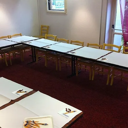 Hotel Ibis Styles Centre Prefecture 3*