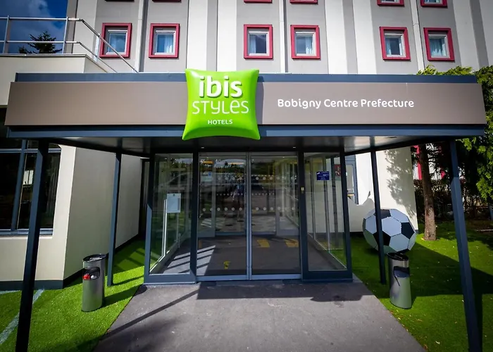 Ibis Styles Centre Prefecture فندق 3*