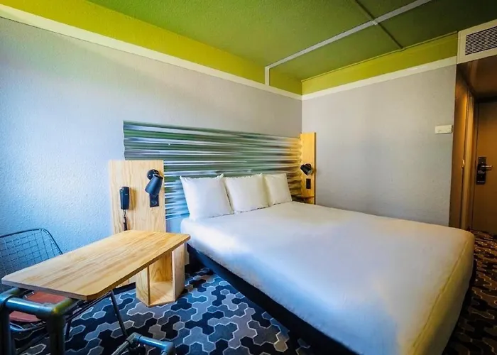 Ibis Styles Centre Prefecture بوبْئيني