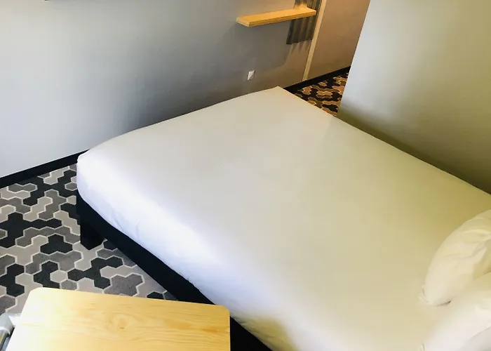 Ibis Styles Centre Prefecture فندق