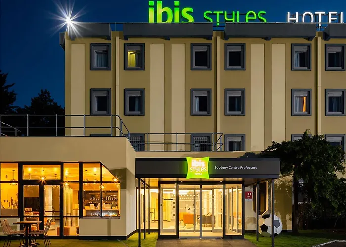Ibis Styles Centre Prefecture فندق 3*